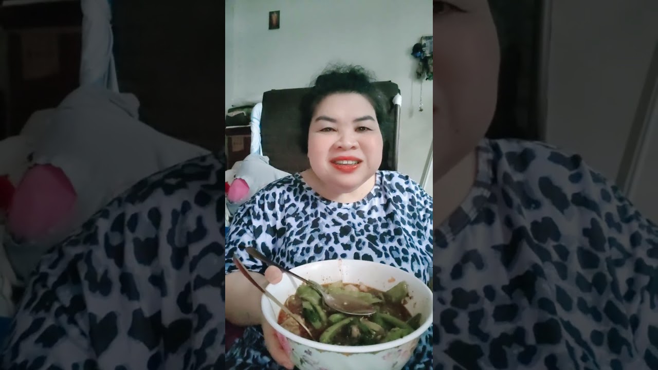 กินเกาเหลาเอาถั่วลั่นเตาเฮ็ดผักแซ่บๆจ้า