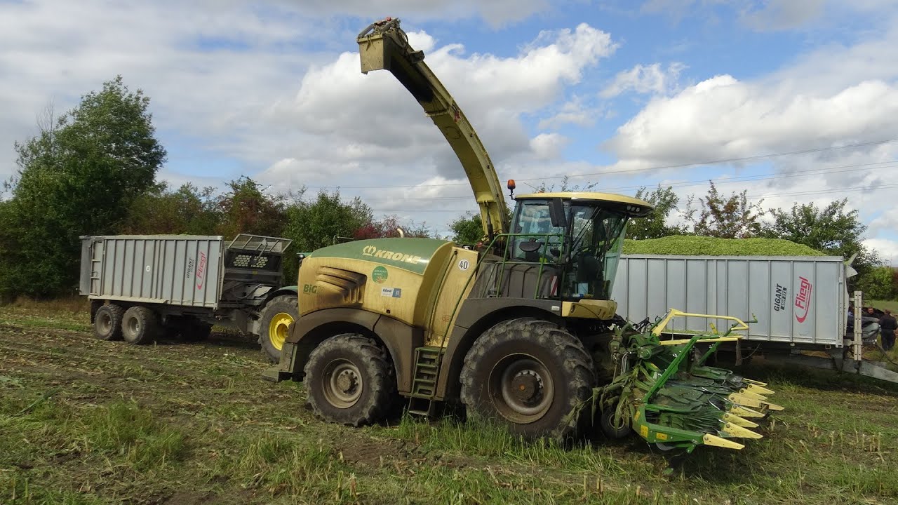 KRONE BIG X 630 s EASYFLOW 300S,  - TATRA 815, TATRA PHOENIX, JOHN DEERE 7380. SENÁŽ JETELE A TRÁVY.