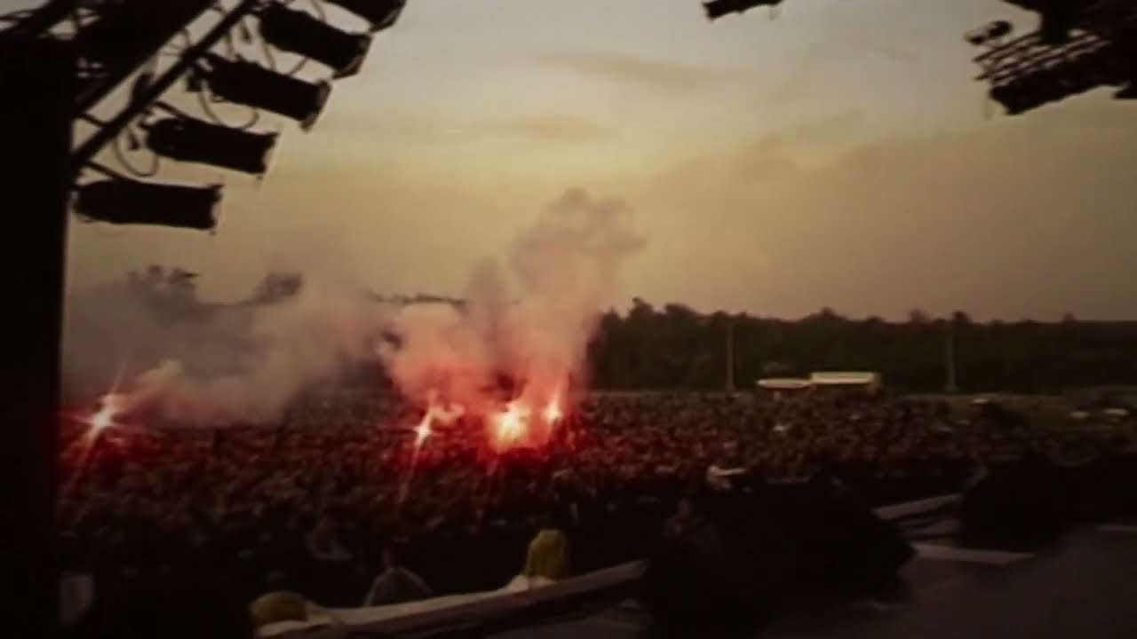 Osdorp Posse - Adrenaline (Live at Pinkpop 1996)