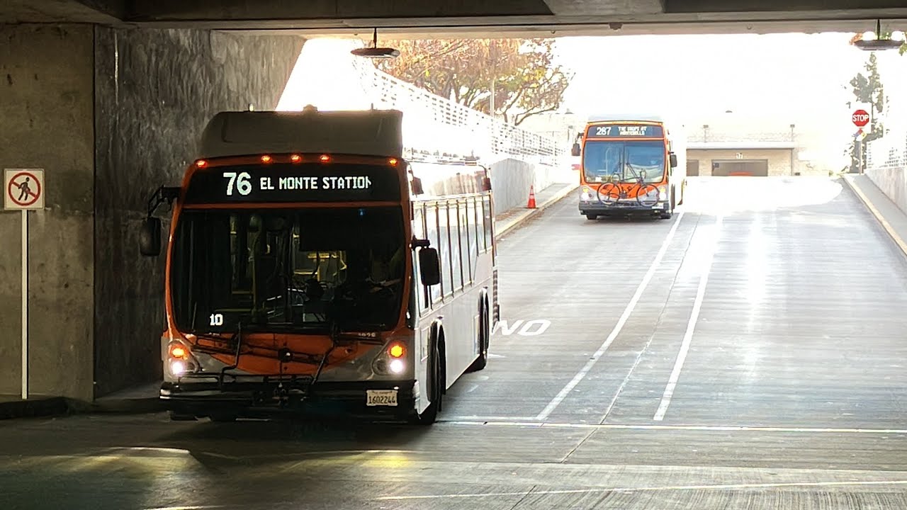 Bus Action at El Monte Station: December 7, 2022