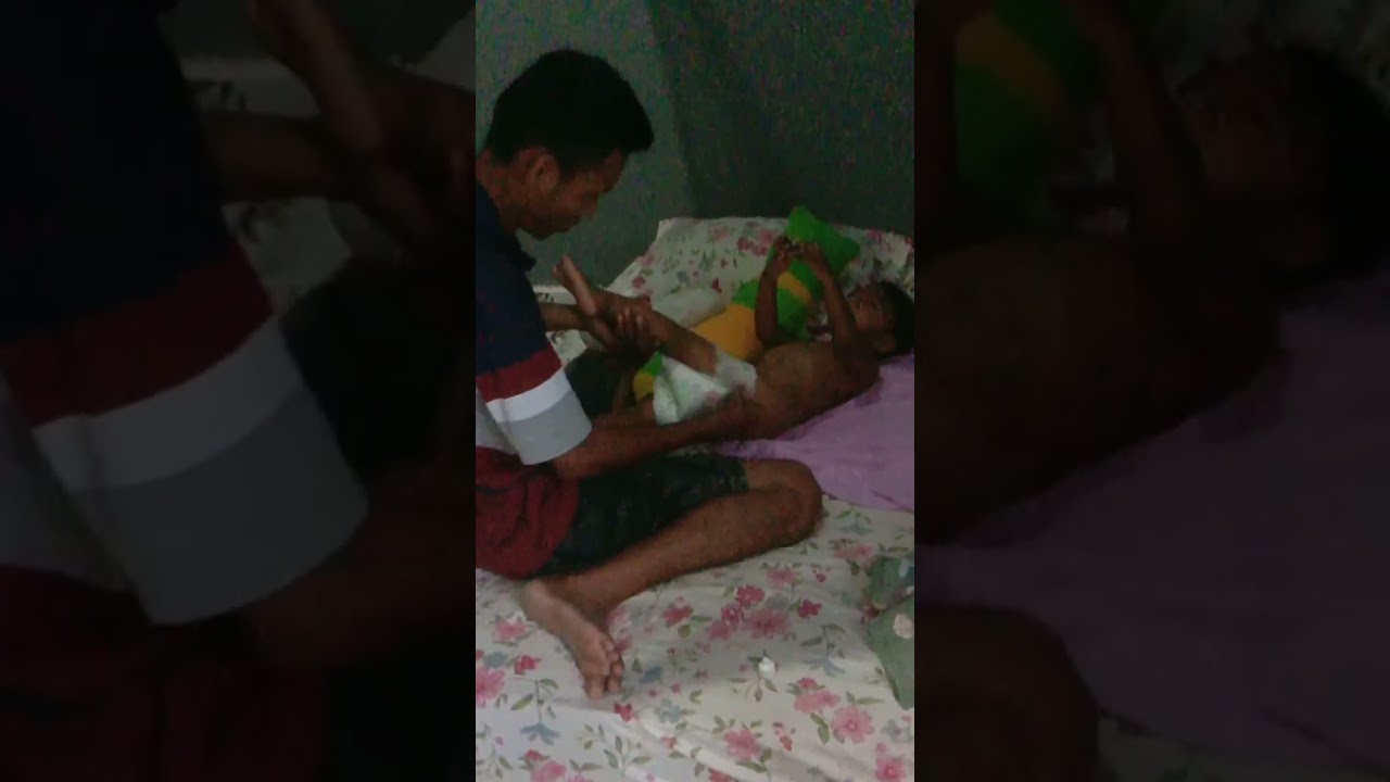 Pakai pakaian 