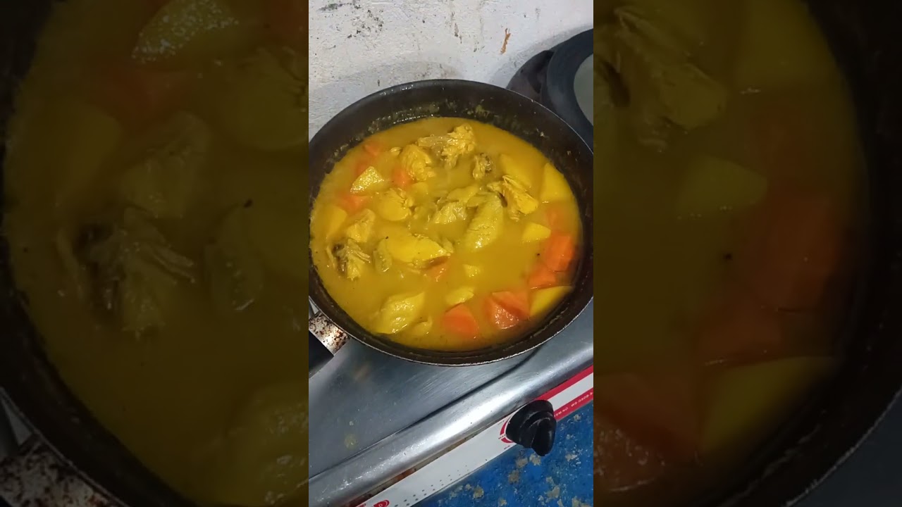 Cooking our menu for tonight dinner chicken curry! 
