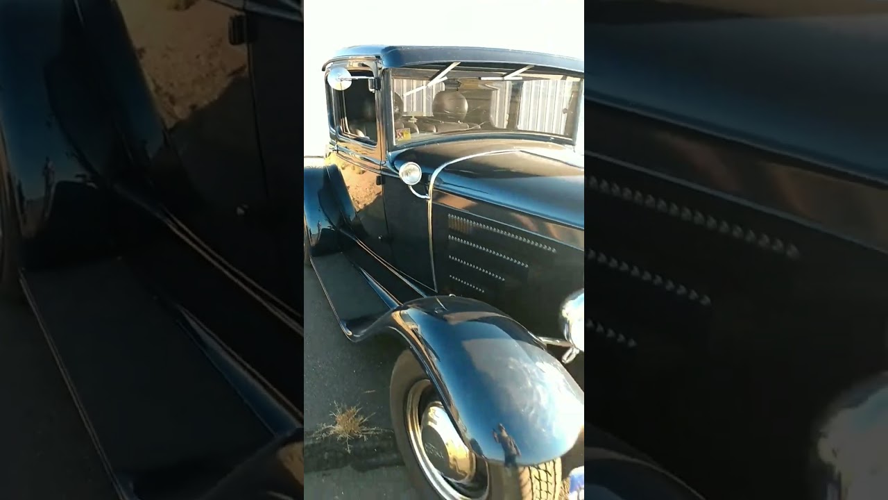 1932 Ford 5 Window Coupe