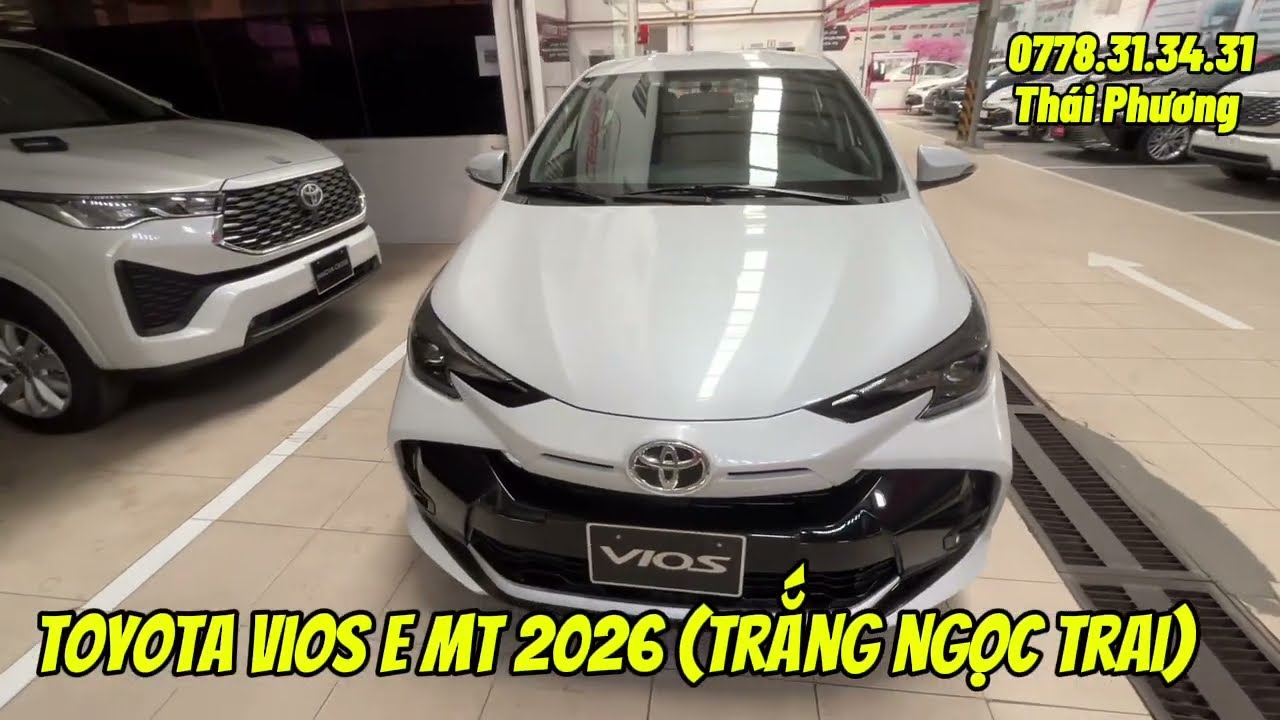 Toyota Vios E số sàn 2026 (trắng ngọc trai) giao ngay, giá NY 466tr