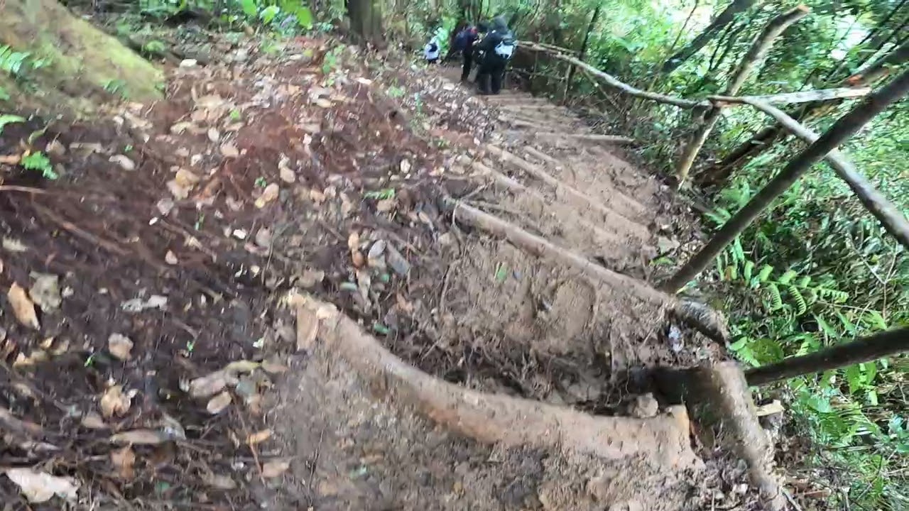 Treking puncak Khayangan - Curug Sejoli
