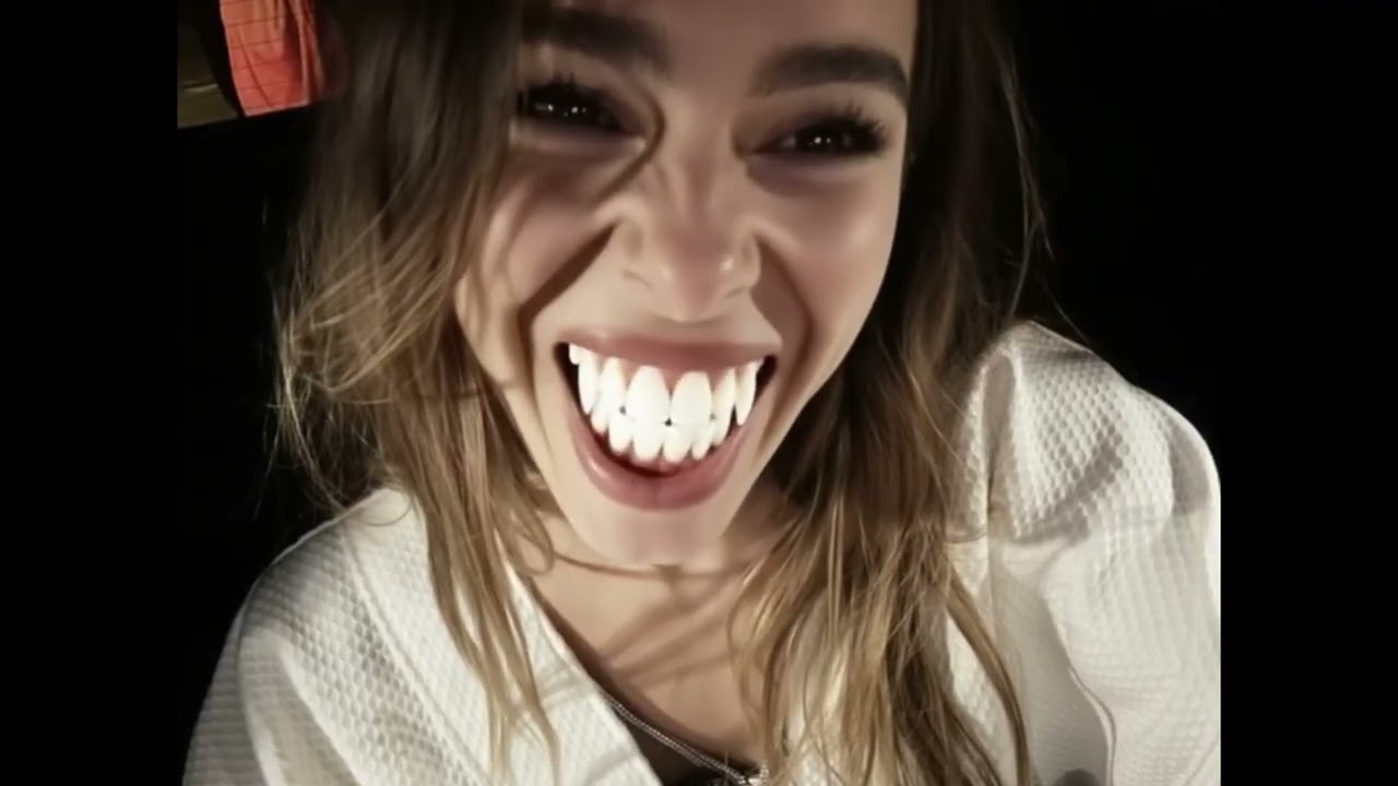 Addison Rae Vampire Vibes 🦇 | Aesthetic Fan Edit