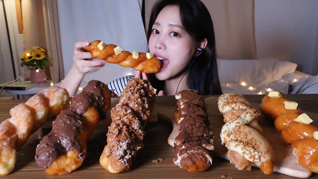 ASMR 이게 어떻게 꽈배기야..??진심 맛있는 다양한 토핑의 꽈배기 도넛 먹방 !!(Donut Dessert Mukbang Eating show)