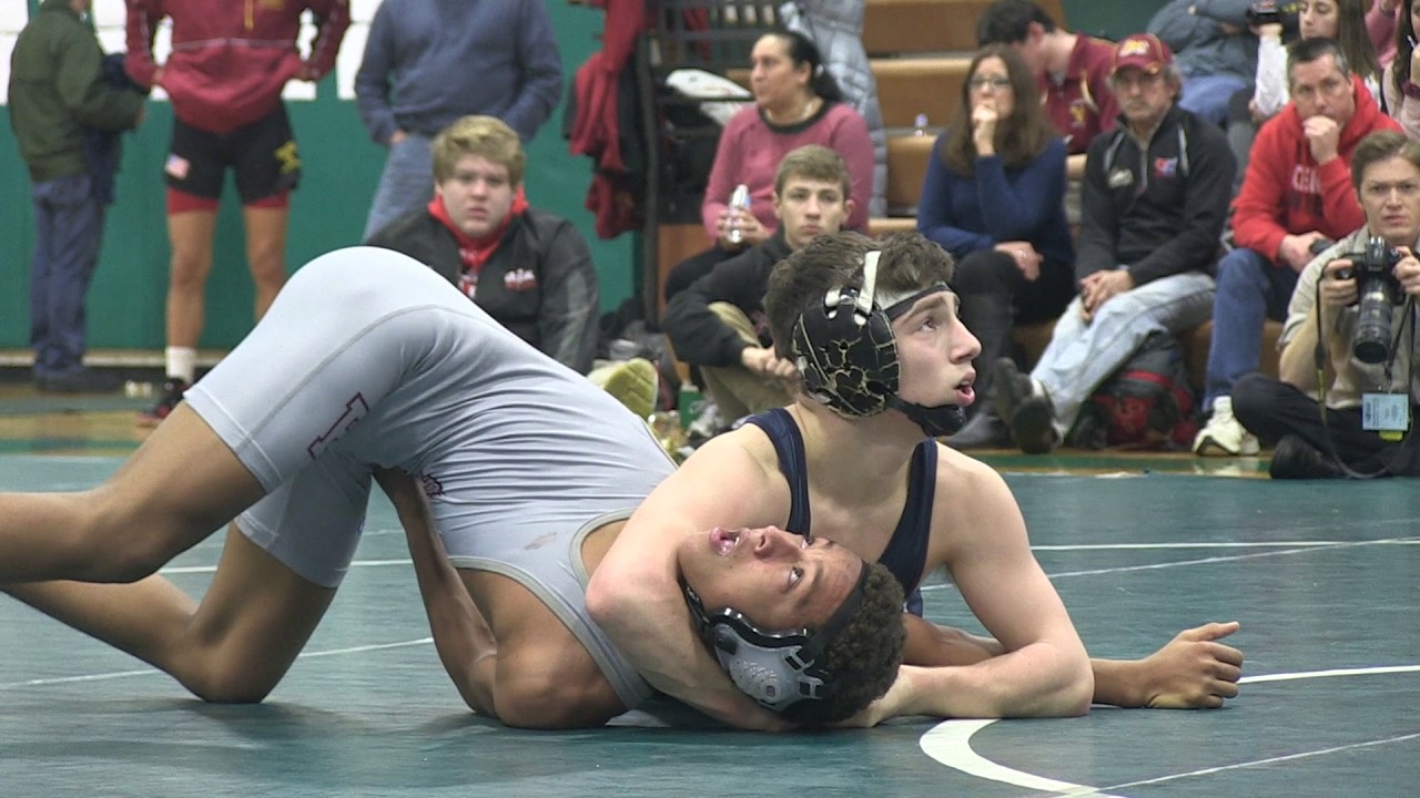 Eddie Ventresca wins 113lb title by tech fall in Hunterdon Warren Sussex Tournament
