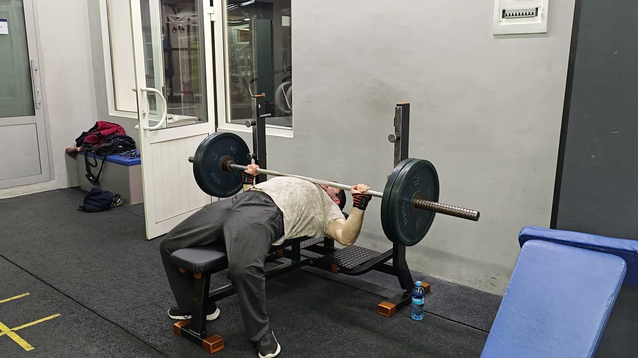 [Жим лежа] Bench Press - 100kg x 7 (February 25, 2025)
