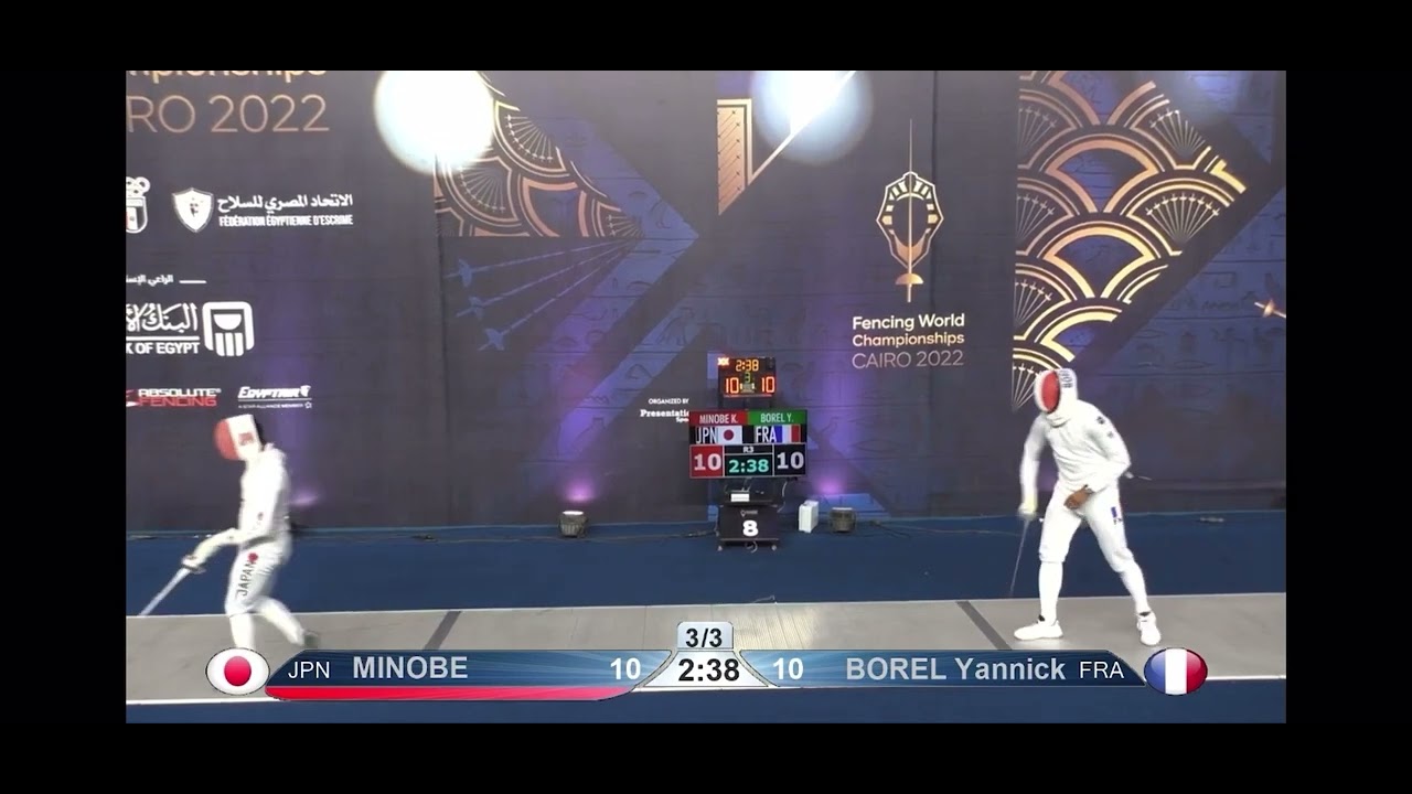 Touch Breakdown: Kazuyasu Minobe uses a half advance to create a distance trap on a larger opponent