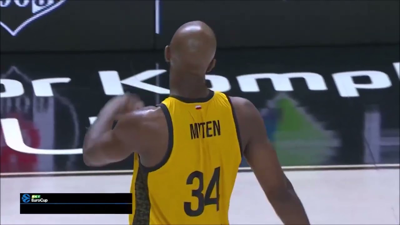Darious Moten - 6'8