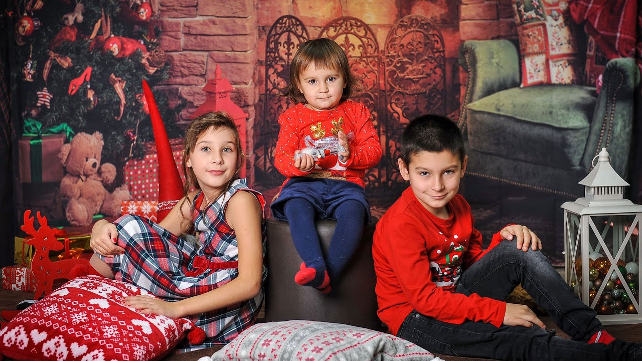 Obiteljsko božićno fotografiranje u studio VIPRO