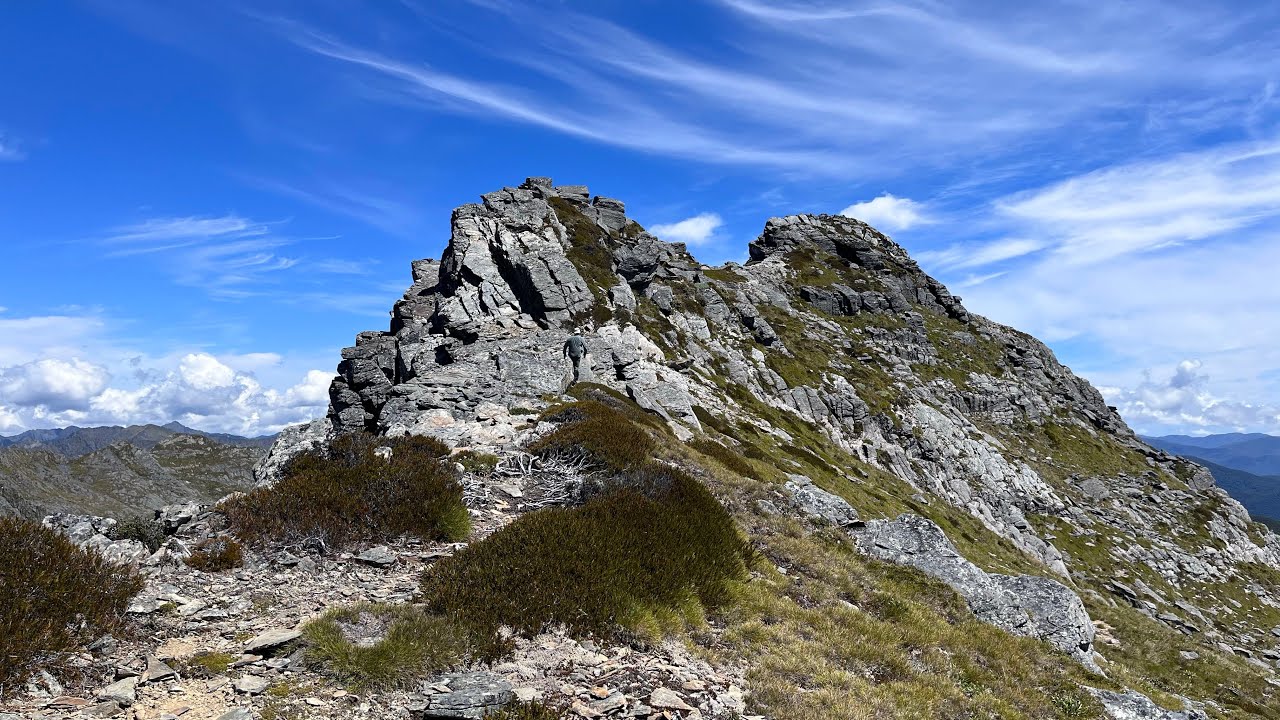 Aorere Peak & Cobb Valley. Kahurangi. New Zealand January 2022
