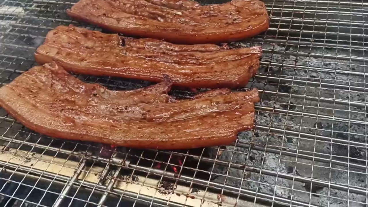 Inihaw na liempo 😋😋😋