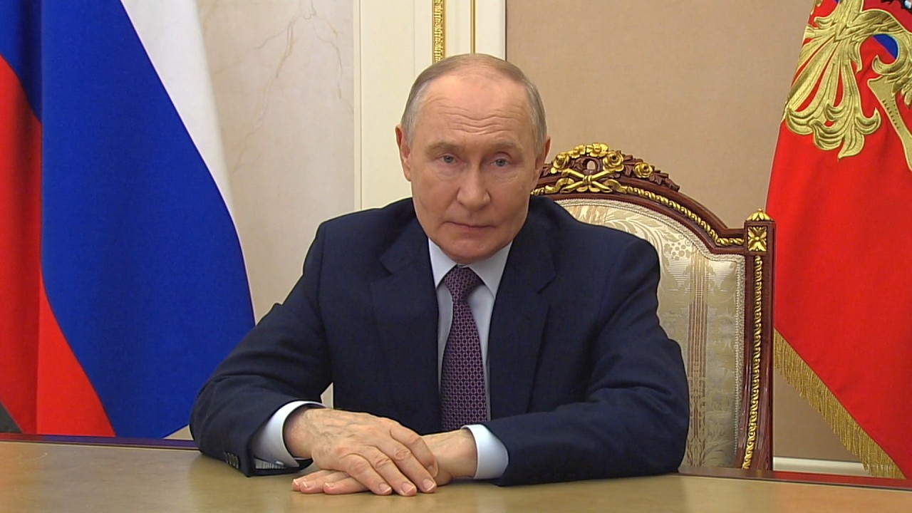 Мир на пороге логистического кризиса: Путин предлагает спасение &mdash; новый маршрут через Россию