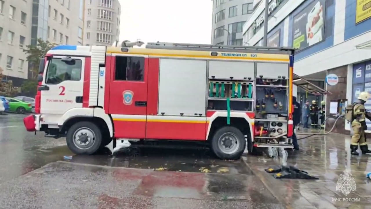 Опытные учения по тушению пожаров в высотных зданиях