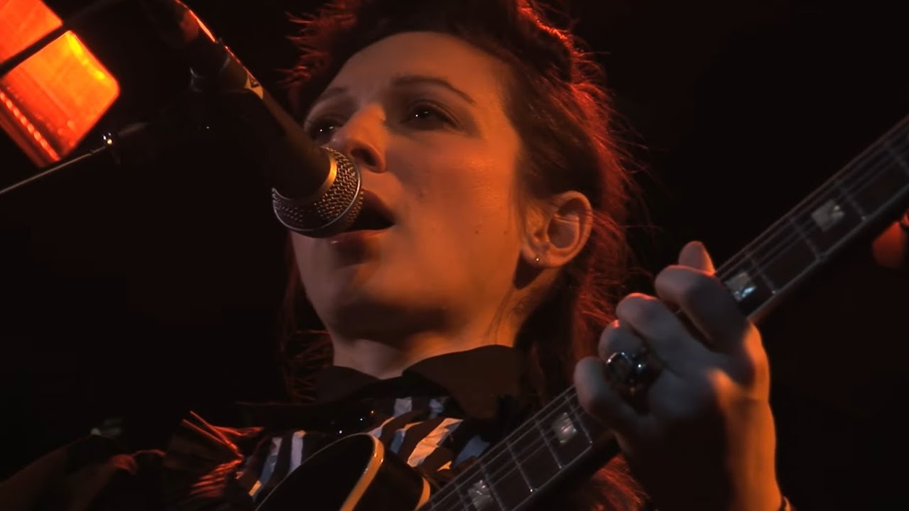 My Brightest Diamond - To Pluto's Moon (Live)
