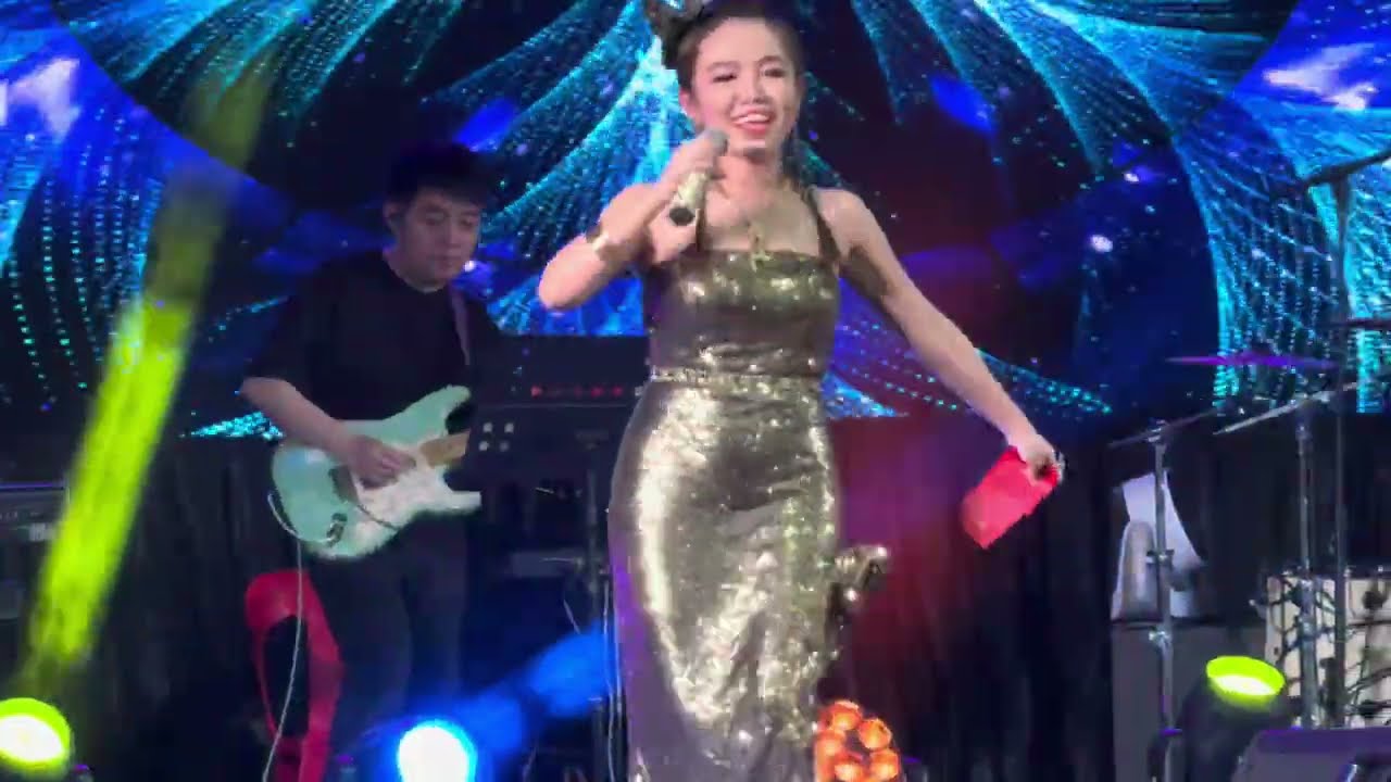 【特别来宾】大马唱片红星《郭惠芬》演唱 @ 凤山宫属下老菜友会• 庆祝九皇大帝圣诞后联欢晚会 @ 49 Defu Lane 12 • 20 OCT 2024