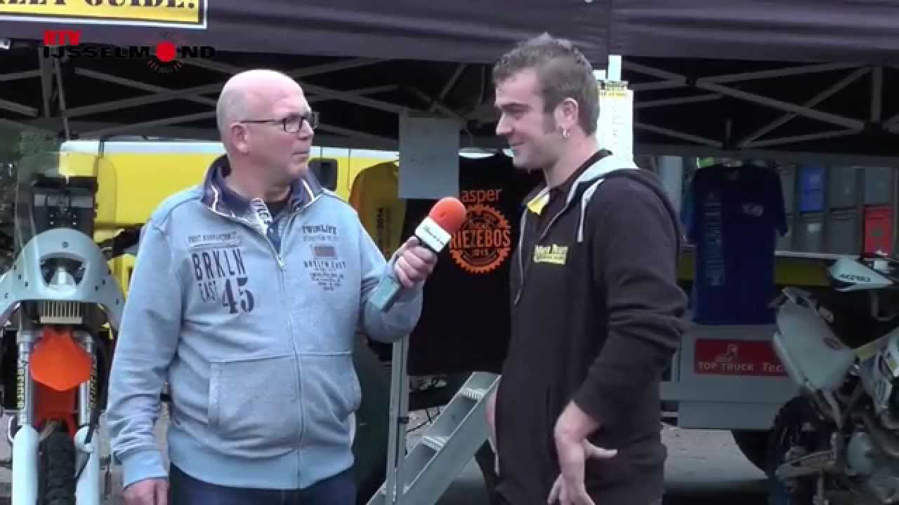 Dakar-rijder Jasper Riezebos houdt teampresentatie