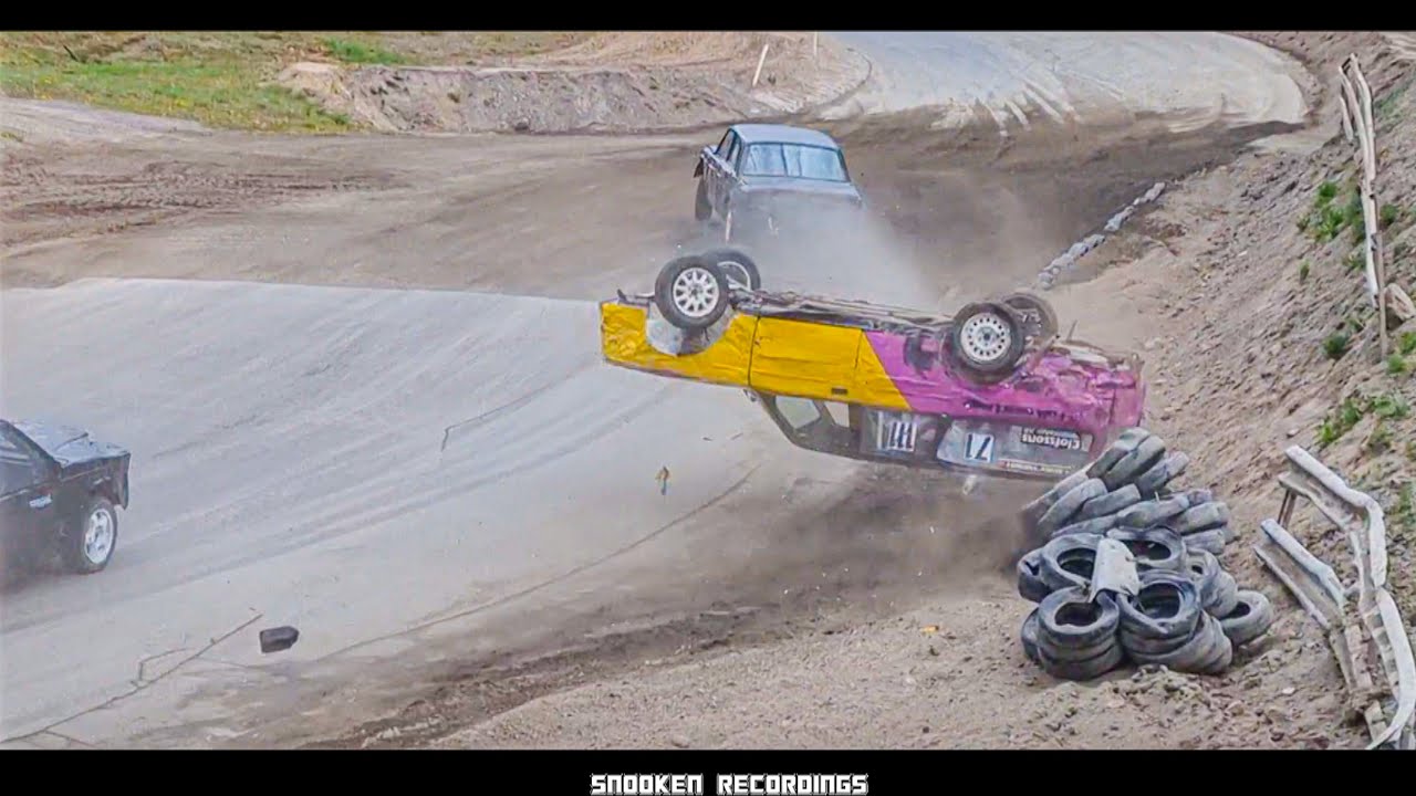 Folkrace Crash Vimmerby || 3 varvs rullning || Volvo 245 crash