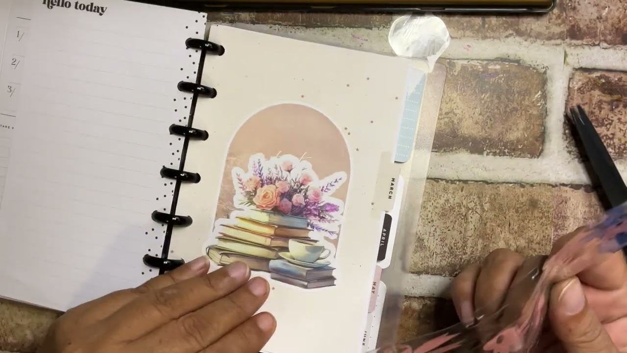 Plan with me in my mini happy planner 