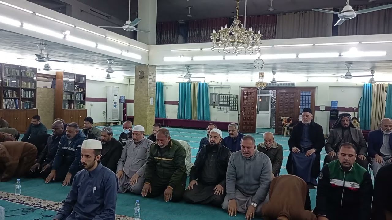5رقم 9#3#2026 صلاه تراويح في شهر رمضان يوم 20جامع عرفات كان أمام الصلاةدكتور حيدر هادي العودة لرفاعي