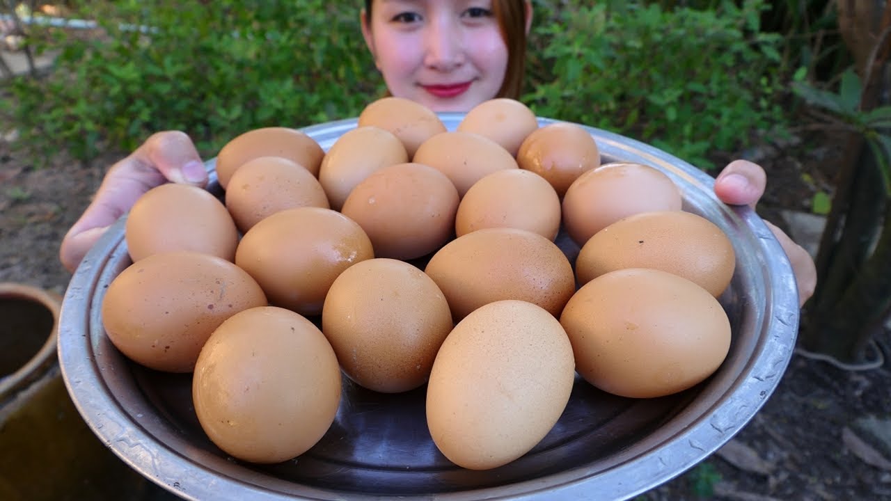 Yummy Chicken Egg Grilling Garlic Pickle - Chicken Egg Cooking - Cooking With Sros