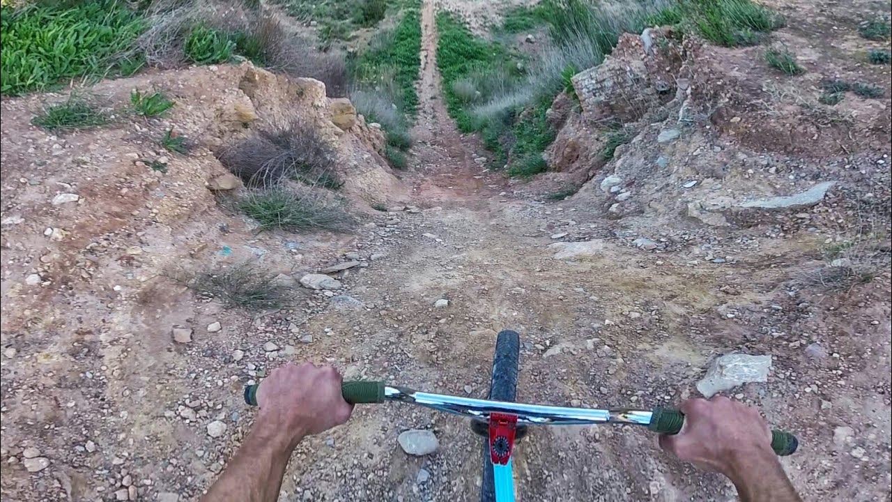 С ГОРЫ НА BMX БЕЗ ТОРМОЗОВ!