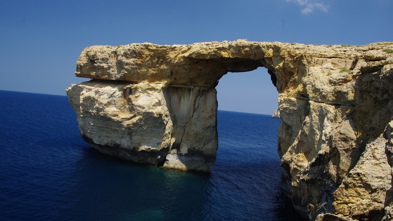 Malta's Azure Window collapsed into the sea