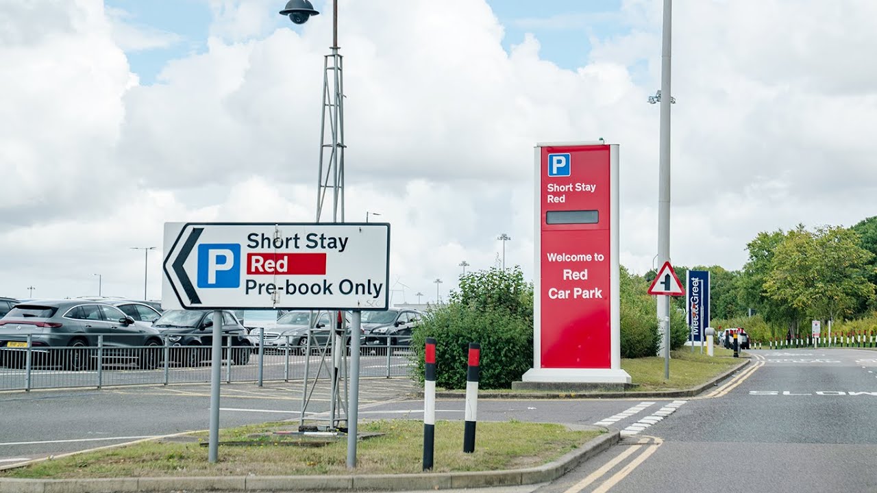 Short Stay Premium Red Zone Parking Stansted Airport