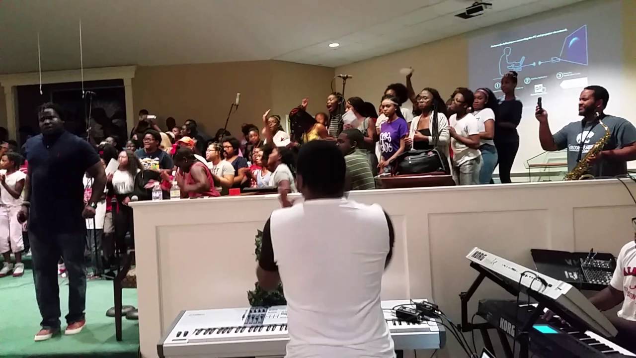 YOTWS Praise Break in rehearsal- Up, Up, Up