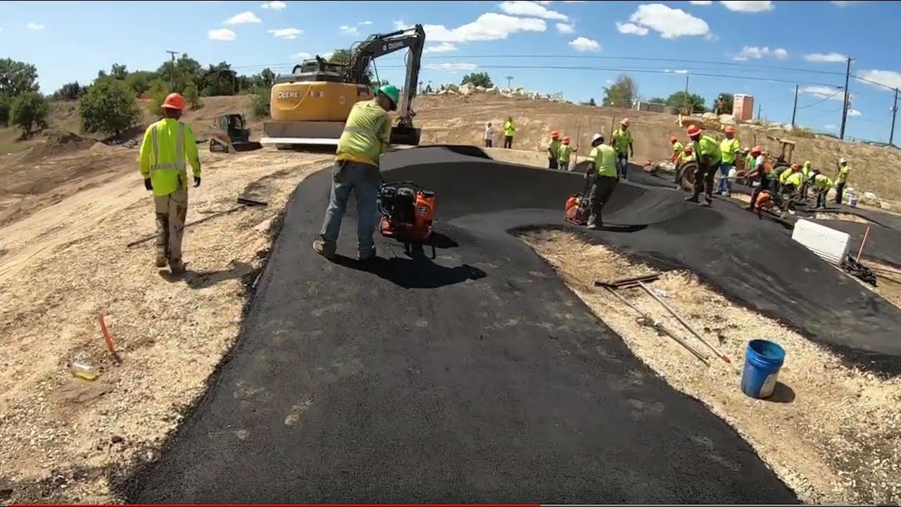How An Asphalt Pumptrack Is Built
