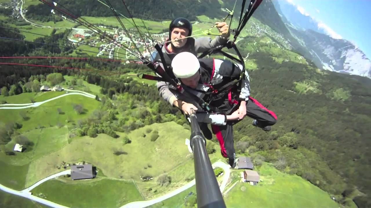 YEZZT! Paragliding Lemming Tours