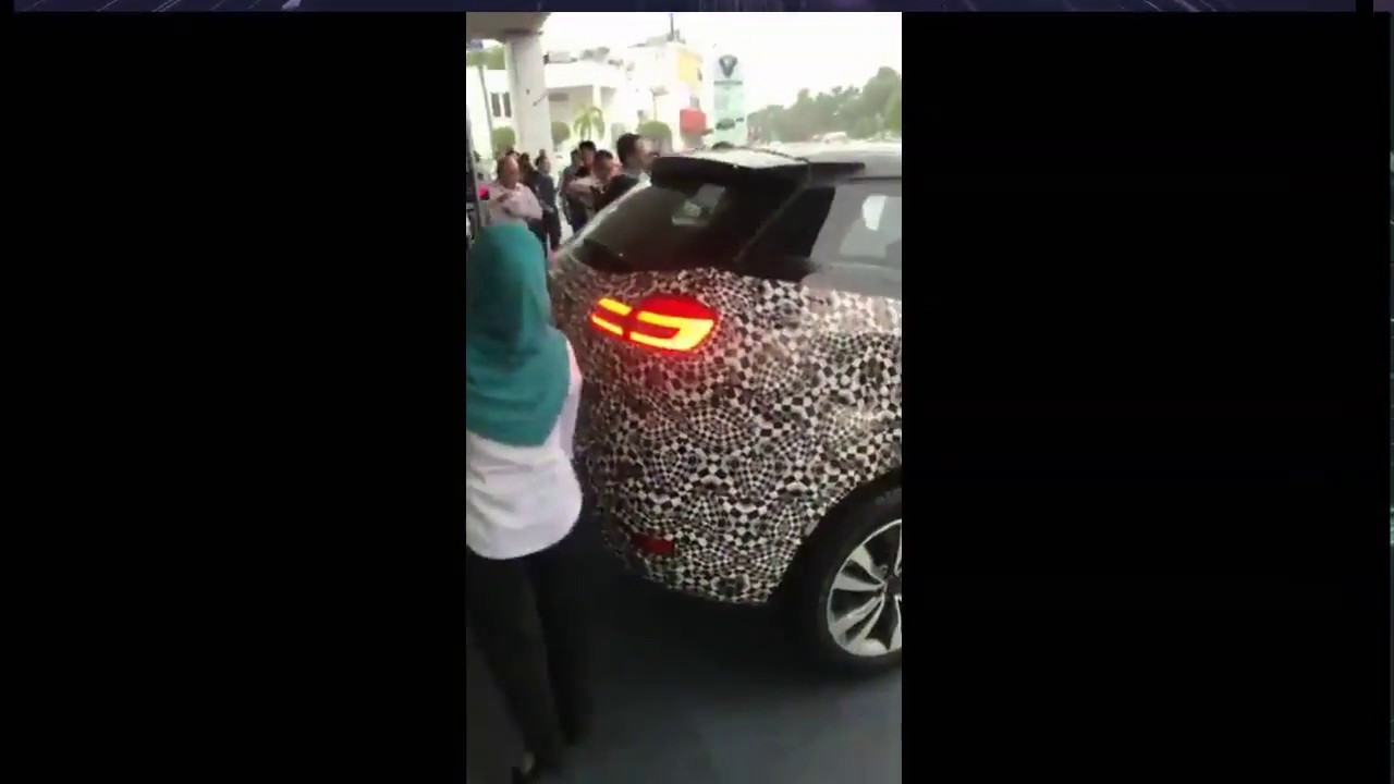 Review SUV Proton Boyue baru tiba di Showroom. Sangat cantik