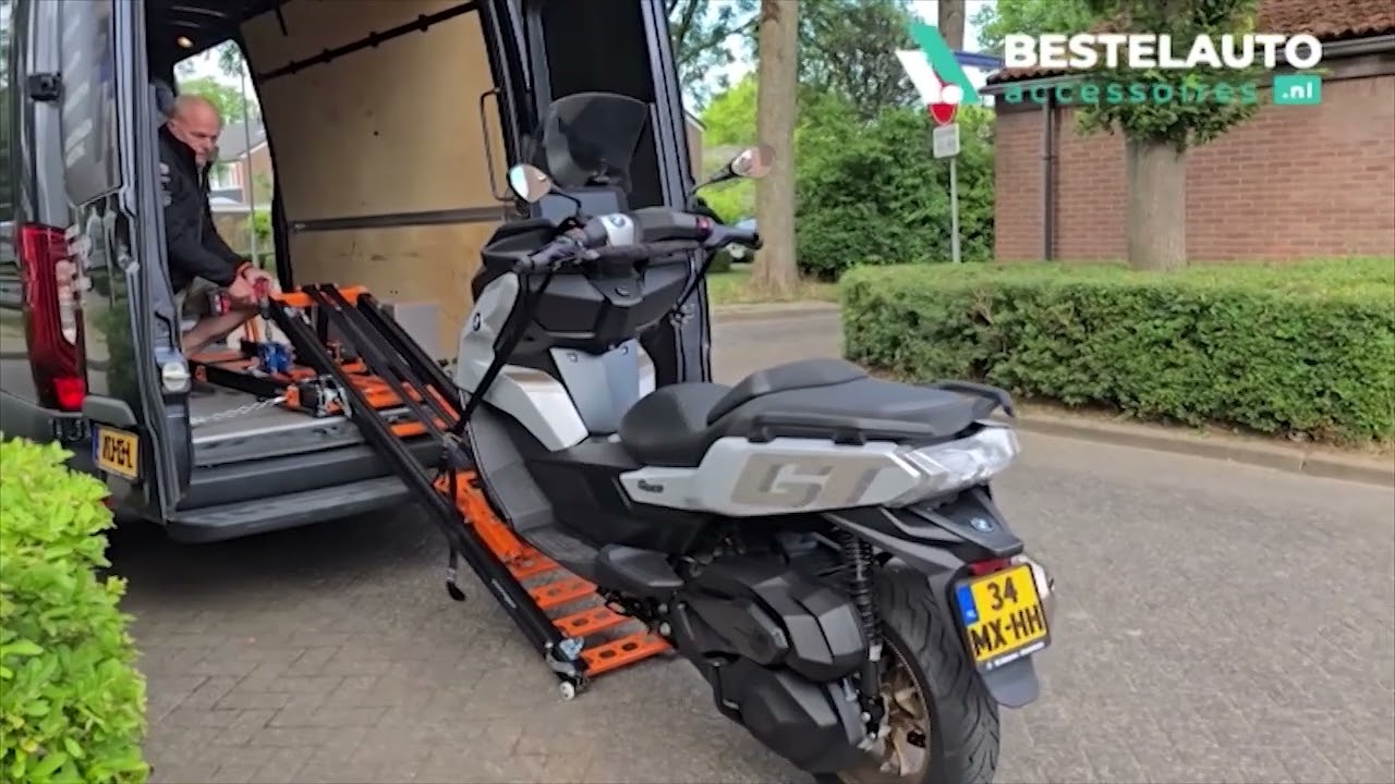 Neo Dyne Motor Oprijplaat Laadhelling Systeem voor bestelauto’s