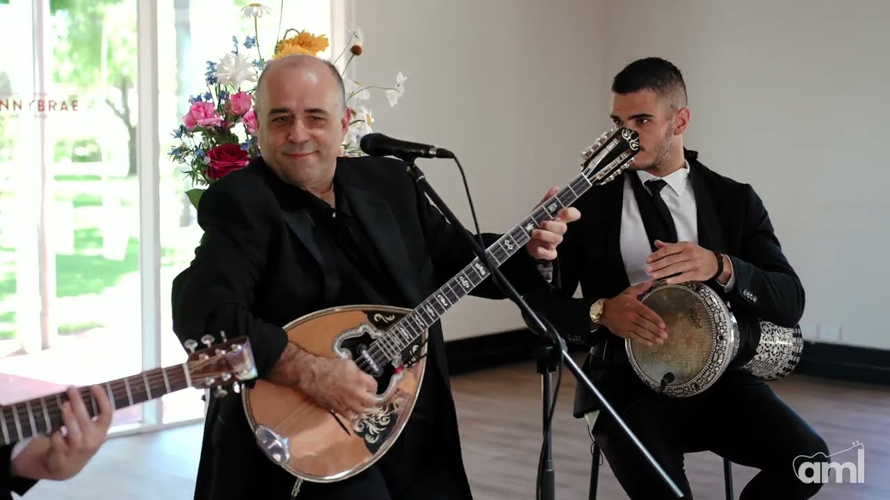 Orea Pou Ine I Nifi Mas // Siko Horepse Koukli Mou - Adelaide Musicians Live Greek Trio