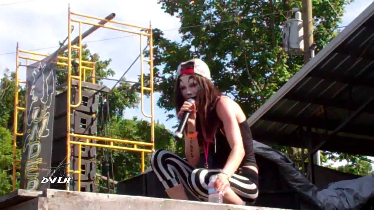 Canadian Female Musical Performer Pixy at the 2013 Gathering of the Juggalos