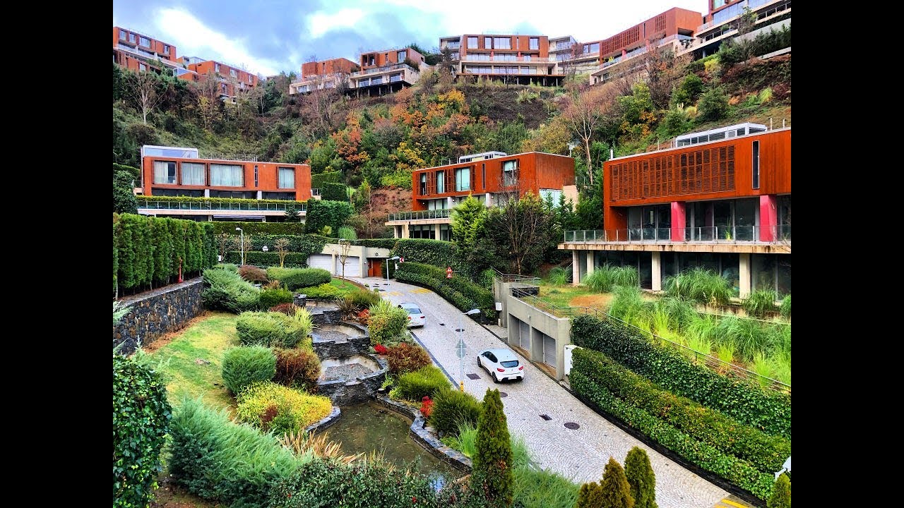 Kiralık / Çubuklu Vadi Evleri'nde Orman Manzaralı Lüks Villa