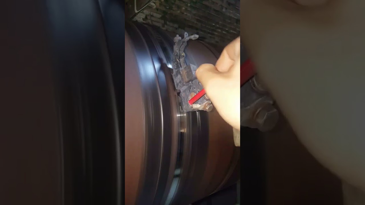 How to clean band and check carbon brush of shaft ground system / caution finger