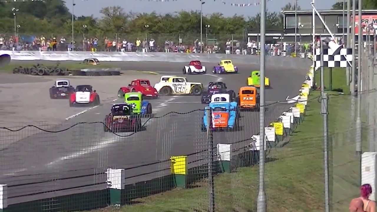 UK Oval Track Legends big crash | thats not cheap | blame