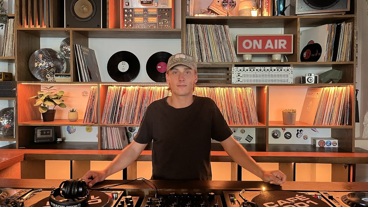 Soul Wun  |  Radio 1001  |  Chill Out, Dub and Reggae Mix  |  19.09.23