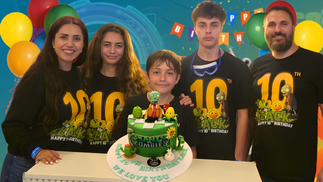 Сюрприз на 10-летие Зака… Он даже не догадывался!