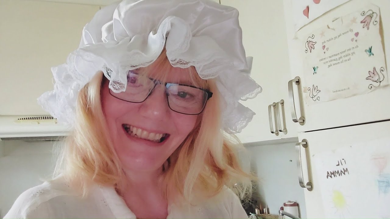 My strange secret addiction using newspaper and toilet paper from wet to dry ☺
