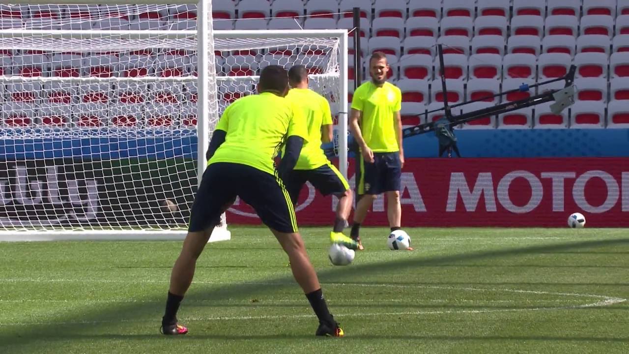Sweden training at the Stade de Nice - 21.06