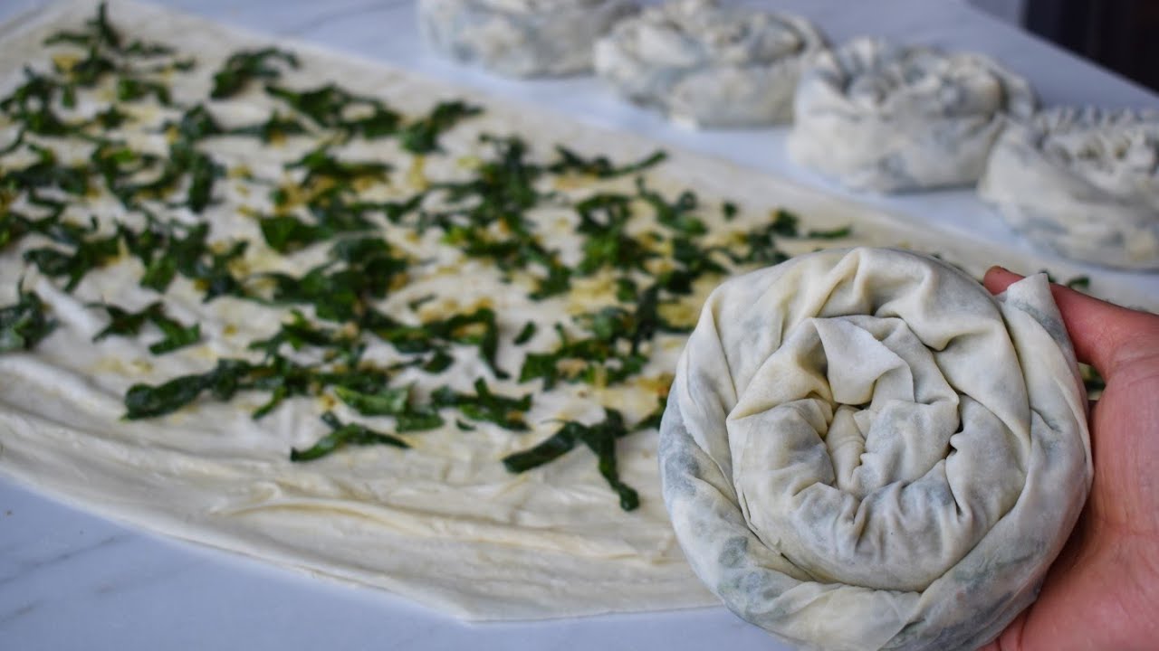 ÇİĞDEN YAPIYORUM❗ ISPANAKLI BÖREĞİ HER ZAMAN BÖYLE YAPIYORUM ☑️ TADINA DOYUM OLMUYOR/ BÖREK TARİFİ