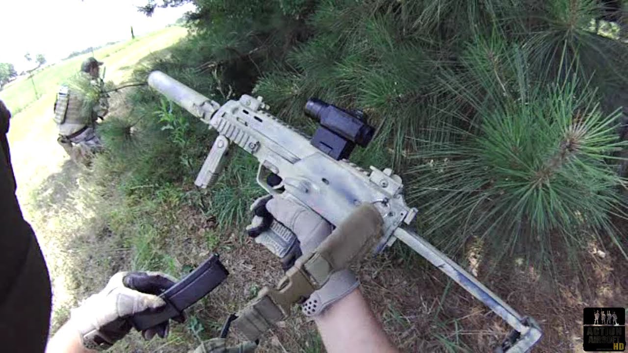 Airsoft Battle KWA MP7SD, A&K MK46 Contour ROAM Helmet & Face Cam ABS51