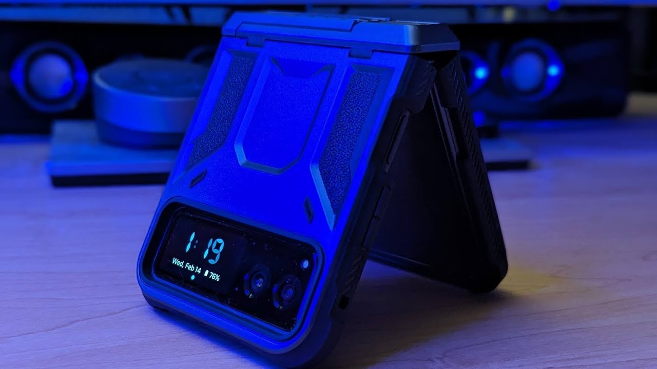 Чехол Poetic Spartan для Motorola RAZR 2023 (распаковка и обзор)