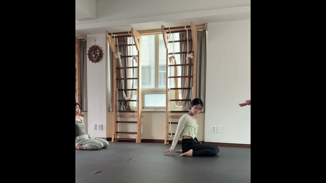 요바아 TTC5기 티칭 과제 후굴 아사나 -1