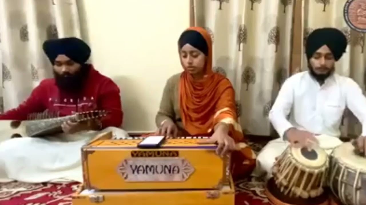 Raag Devgandhari Kirtan Bibi Gurpreet Kaur Ludiana. Sikh Music