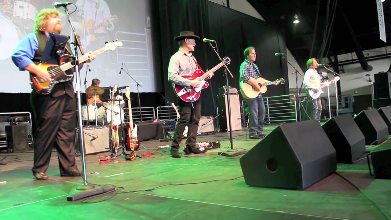 Mr Tambourine Man - 8 Miles High A Tribute To The Byrds